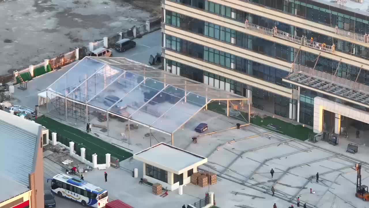 Tenda romântica de alta qualidade para atividades de casamento, tenda externa transparente à prova de vento para venda