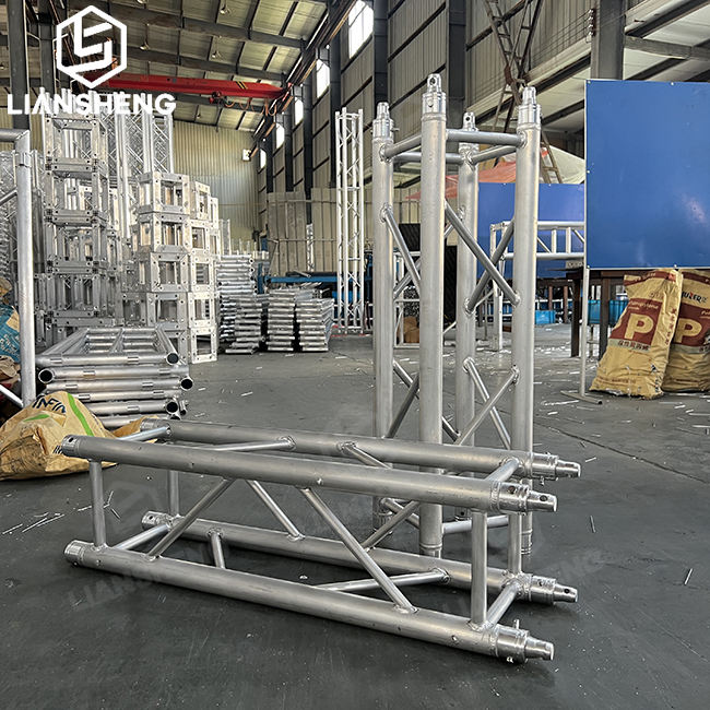 Exposições resistentes fortes de pouco peso do fardo do sistema da fase do espigão de 290*290MM 400*400MM da liga de alumínio