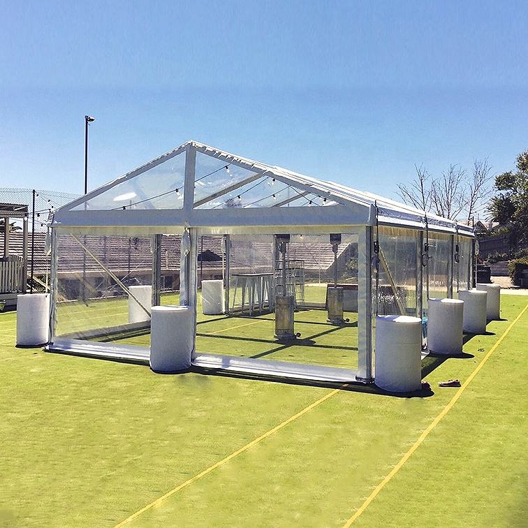 Barraca de vidro para festa, estrutura de alumínio à prova de vento, retardante de fogo, venda por atacado, evento branco, parede lateral sólida, resistente