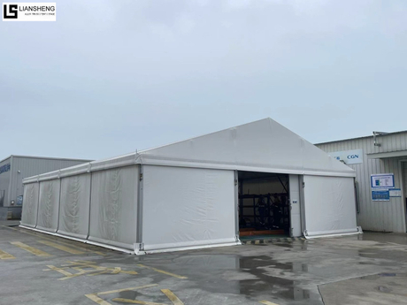 Barraca resistente do famoso do PVC do quadro de alumínio para o evento exterior do casamento do armazém