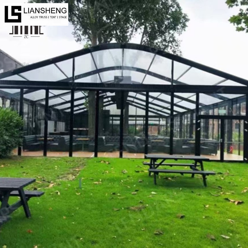 Tenda com telhado curvo – Tenda para eventos com estrutura de alumínio
