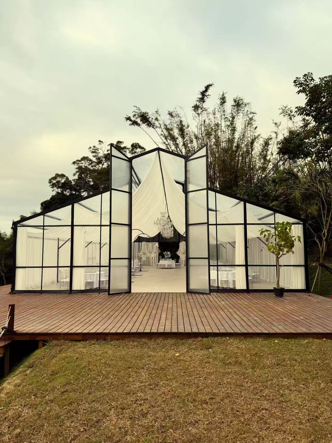 Tenda Átrio